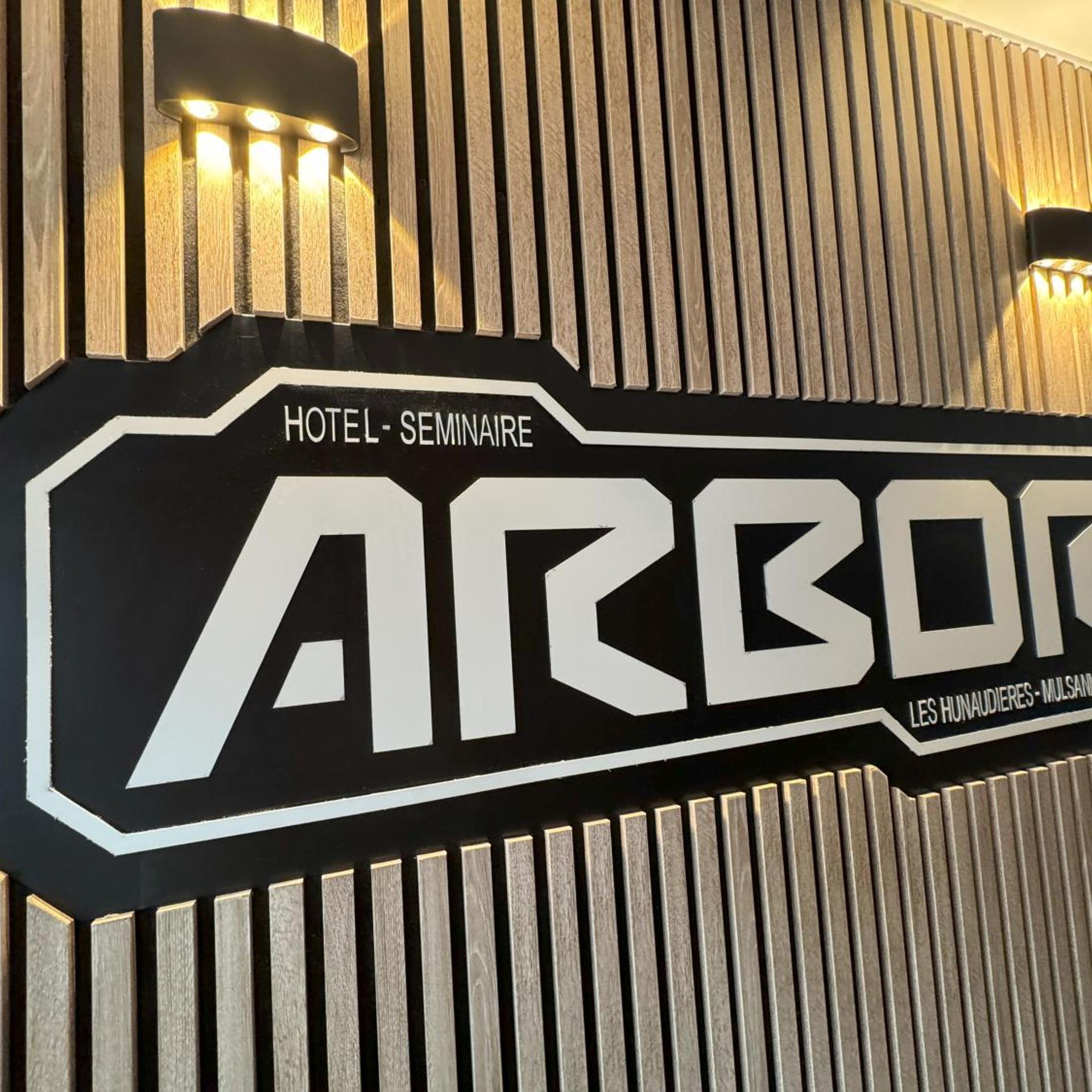 Hotel Arbor 20/45