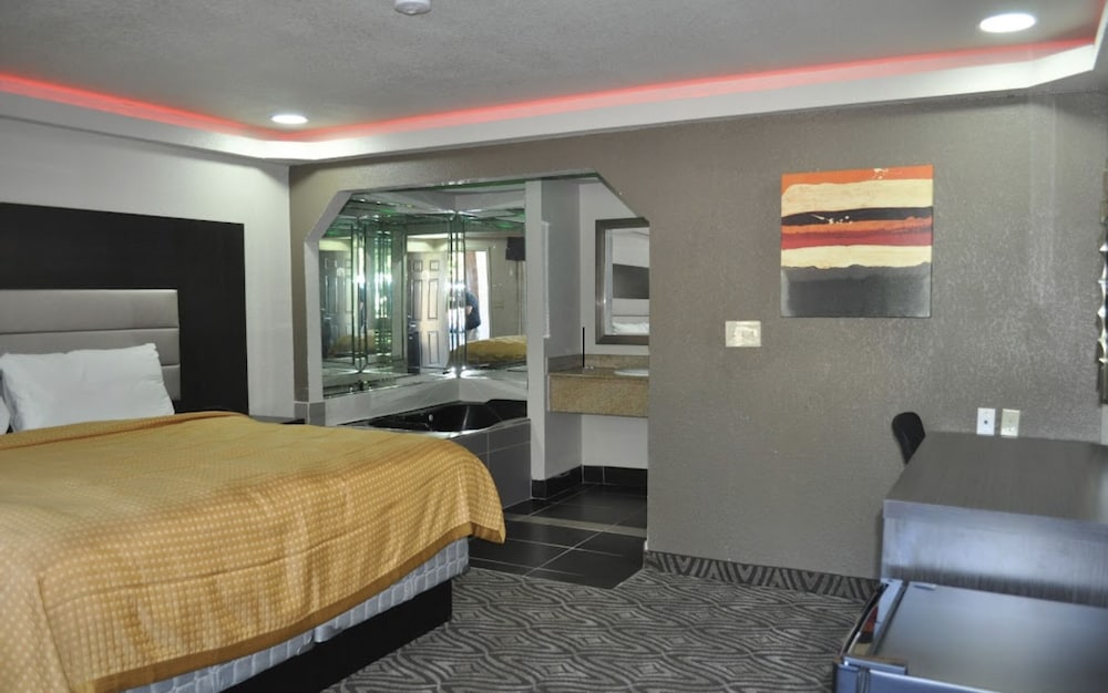 Downtown Suites Dallas 9/20