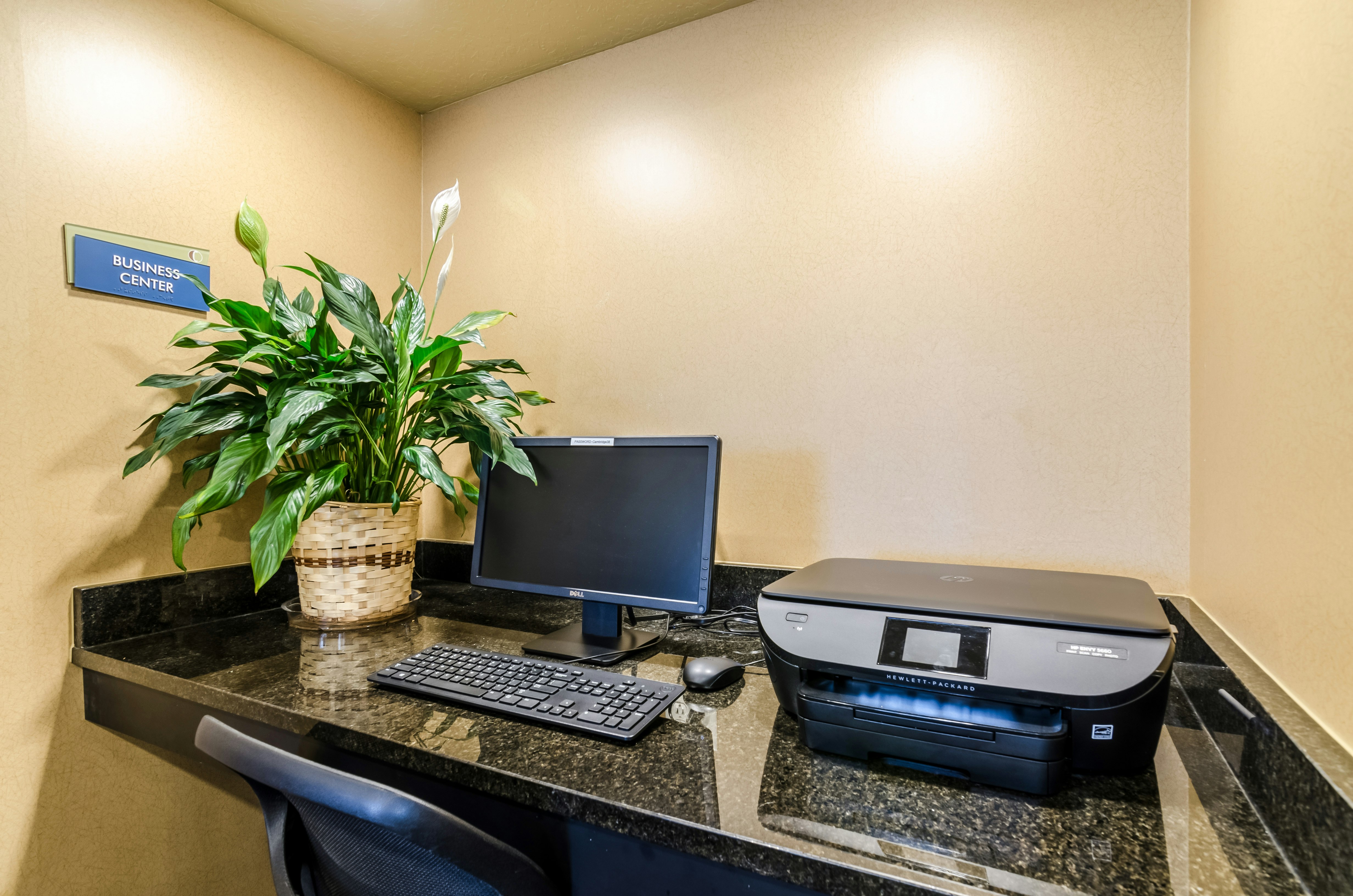 Cobblestone Inn and Suites Cambridge 29/38