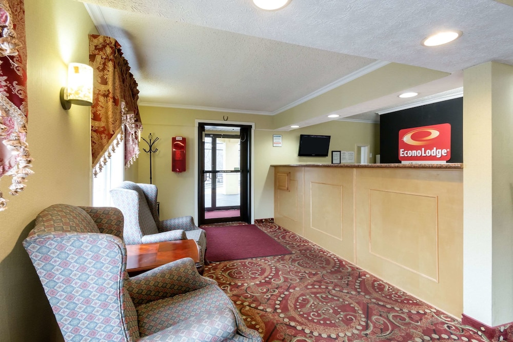 Econo Lodge Huntington - Barboursville University Area 7/34