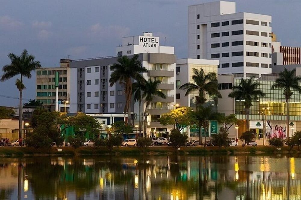 Hotel Atlas Sete Lagoas 39/42