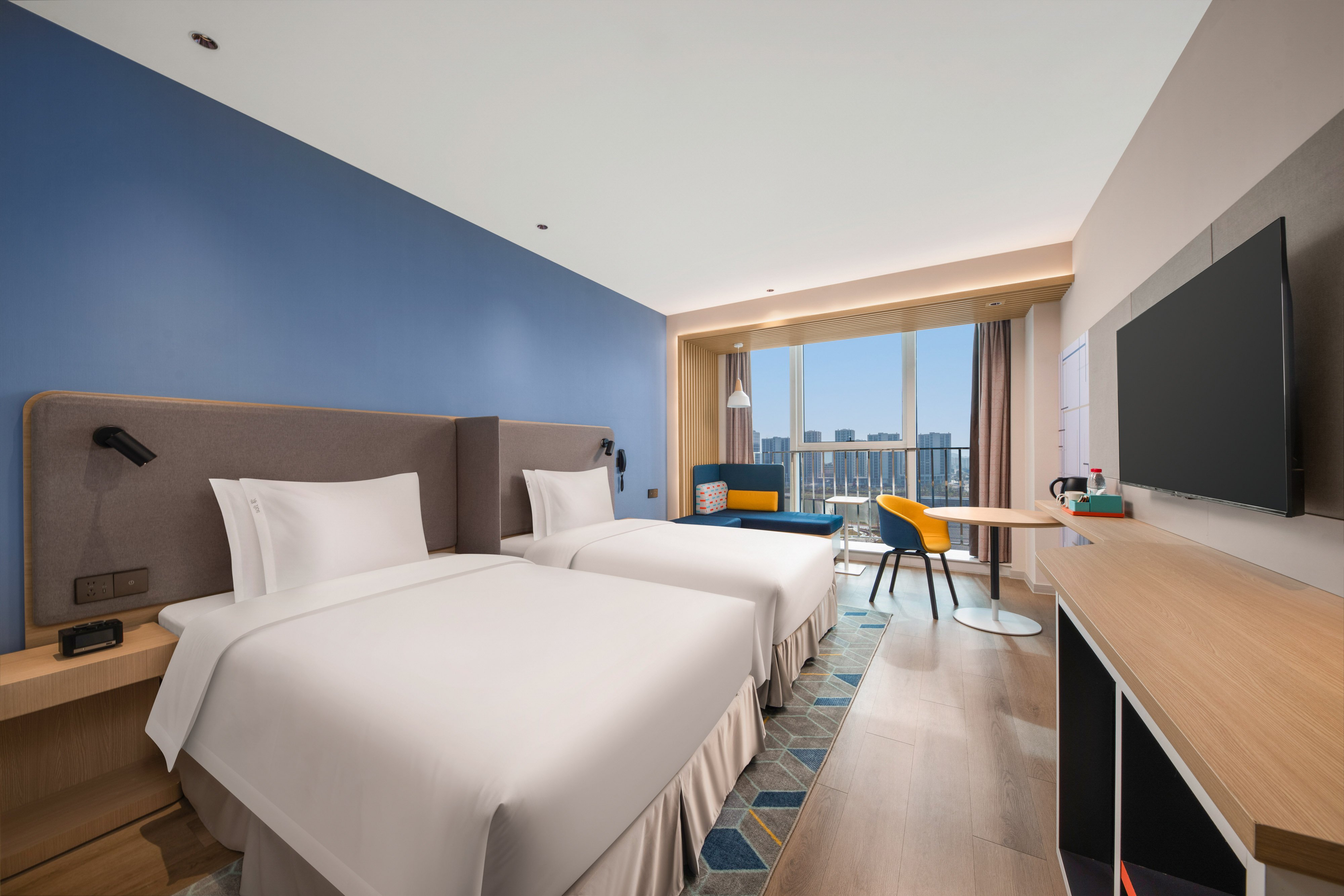 Holiday Inn Express Taizhou Toumen Port 10/43