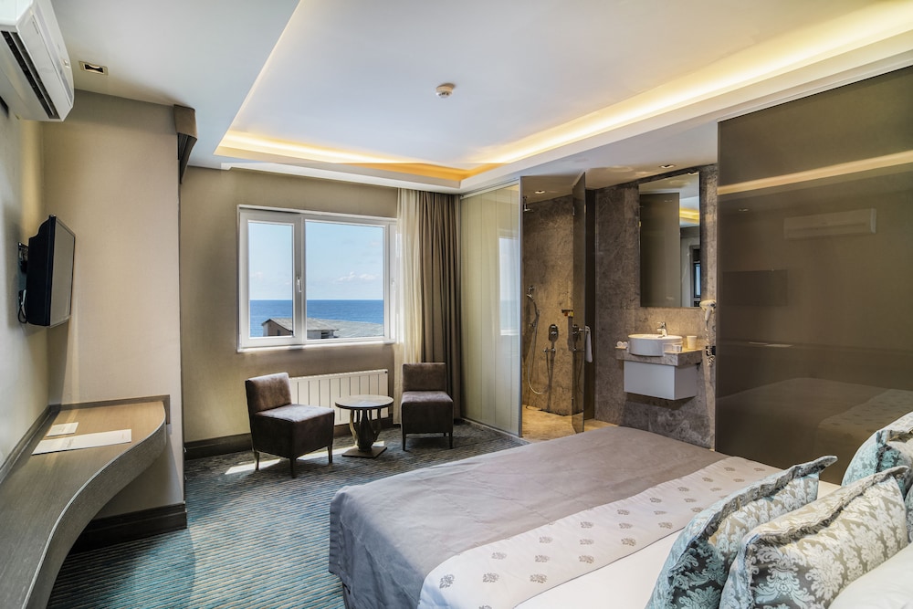 AHC Grand Bazaar Hotel 23/64