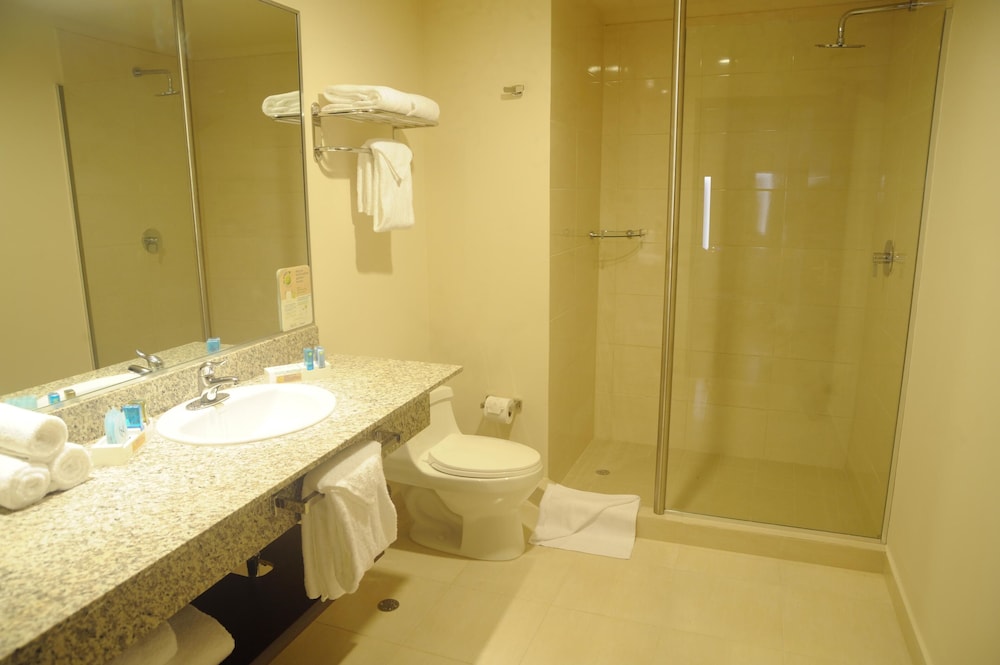 Novotel Panama City 8/71