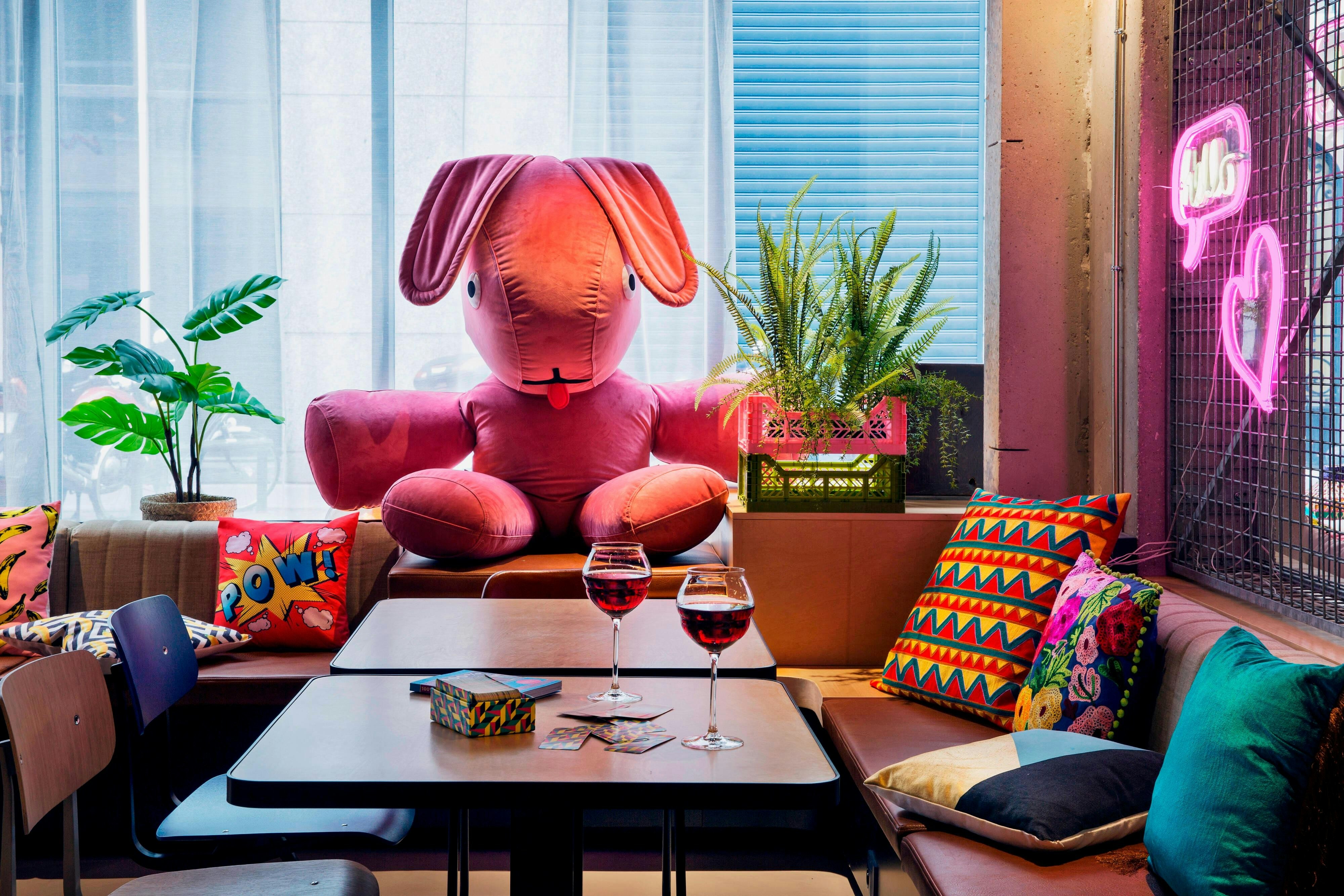 Moxy Paris Bastille France 11/12