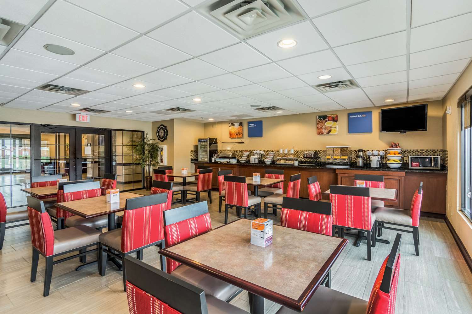 Comfort Inn & Suites Panama City North 27/32
