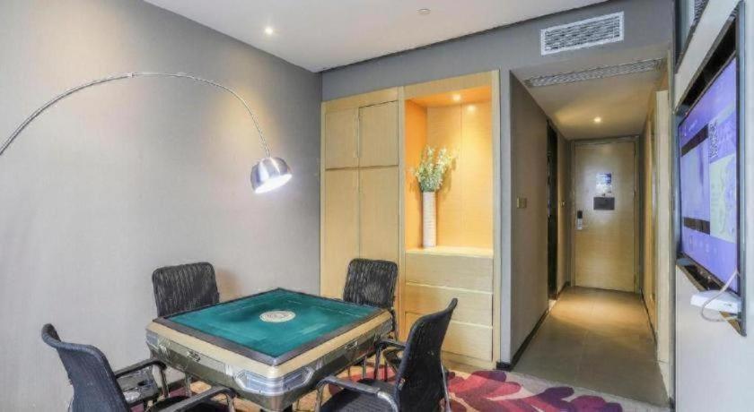 Lavande Hotel (Wuhan Fanhai CBD) 35/45