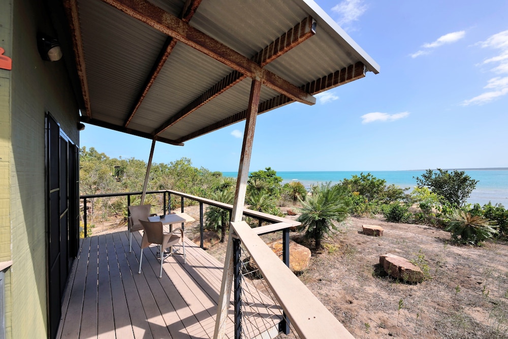 GROOTE EYLANDT LODGE 30/68
