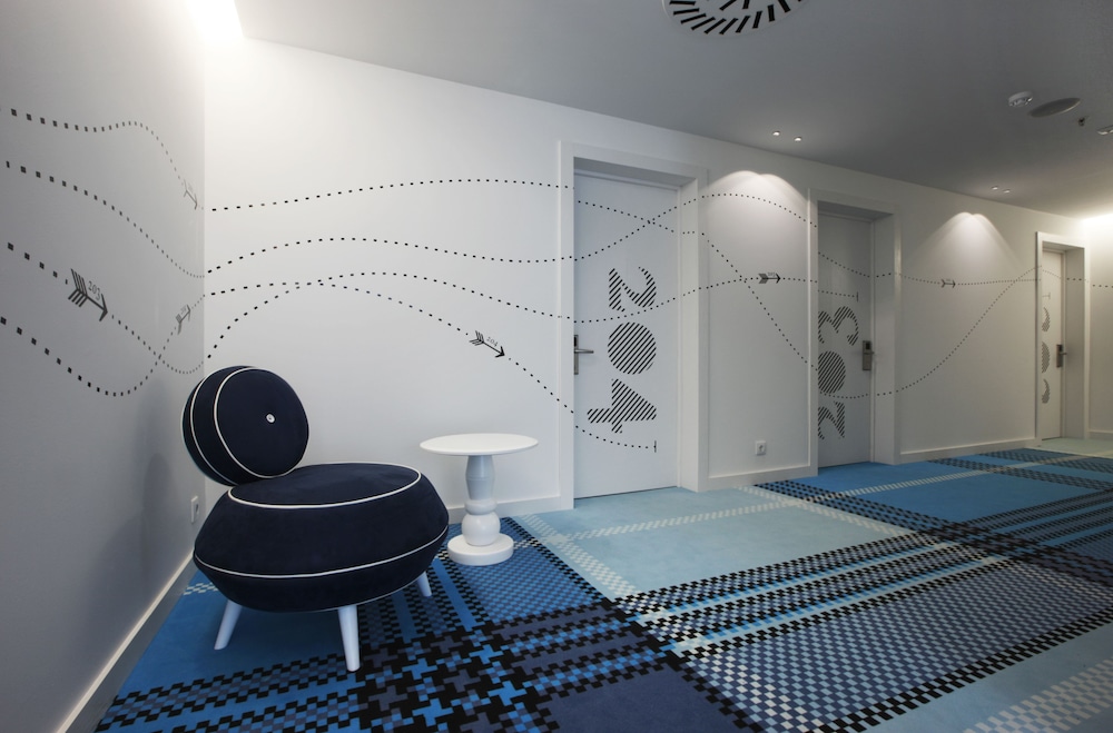 Macarico Beach Hotel 46/66