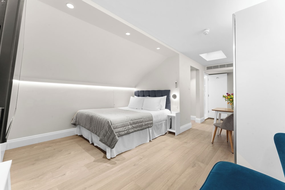 Guilford Street Apartments 17/50