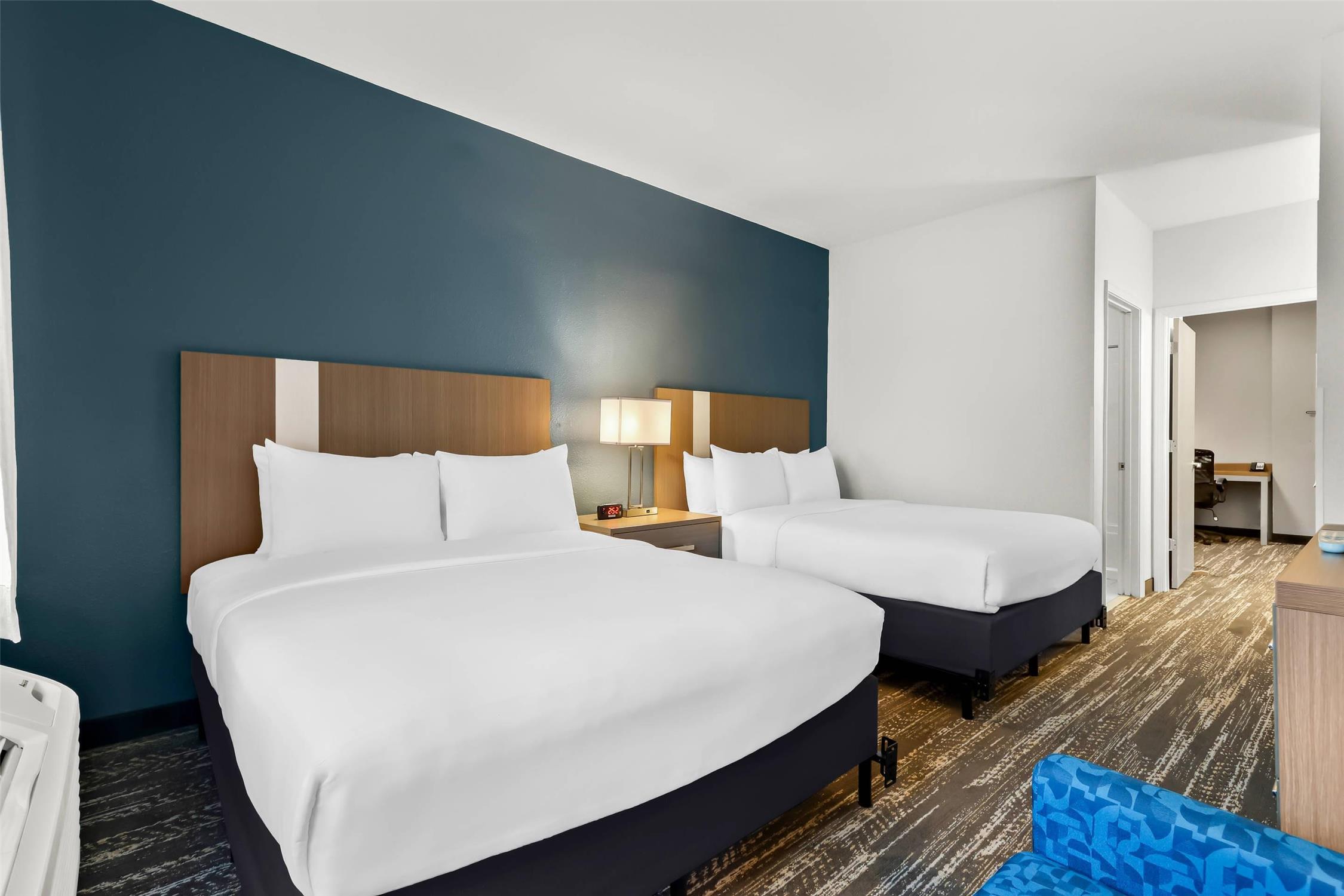 Clarion Suites Anchorage Downtown 14/45