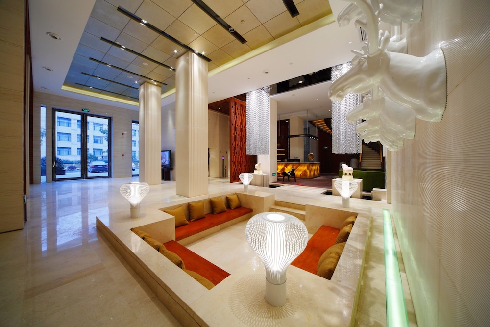 Dw Hotels 12/50