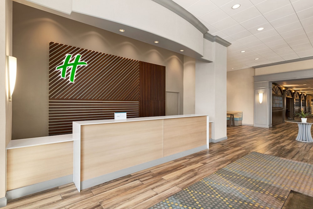 HOLIDAY INN BOSTON BUNKER HILL AREA 9/67