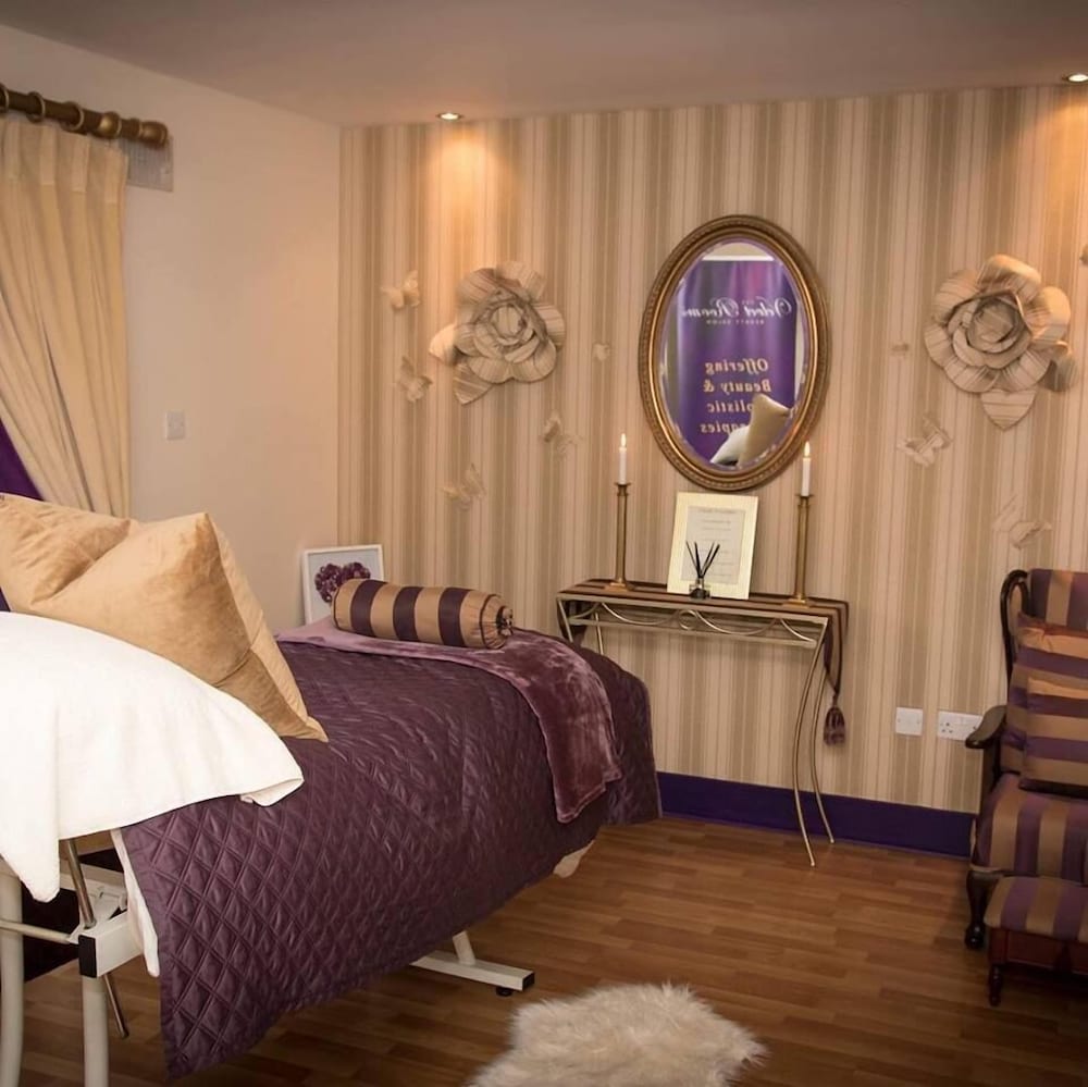 Castle Oaks House Hotel 27/58