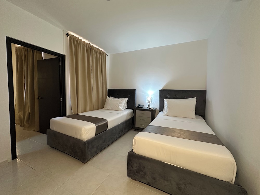 Hotel Roosevelt Plaza 9/55