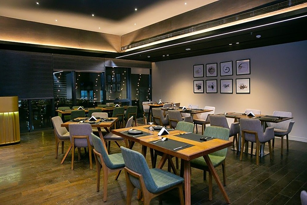 The Residence by Gulshan Club Limited 47/63