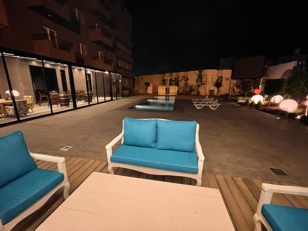 Delilah Hotel 39/51