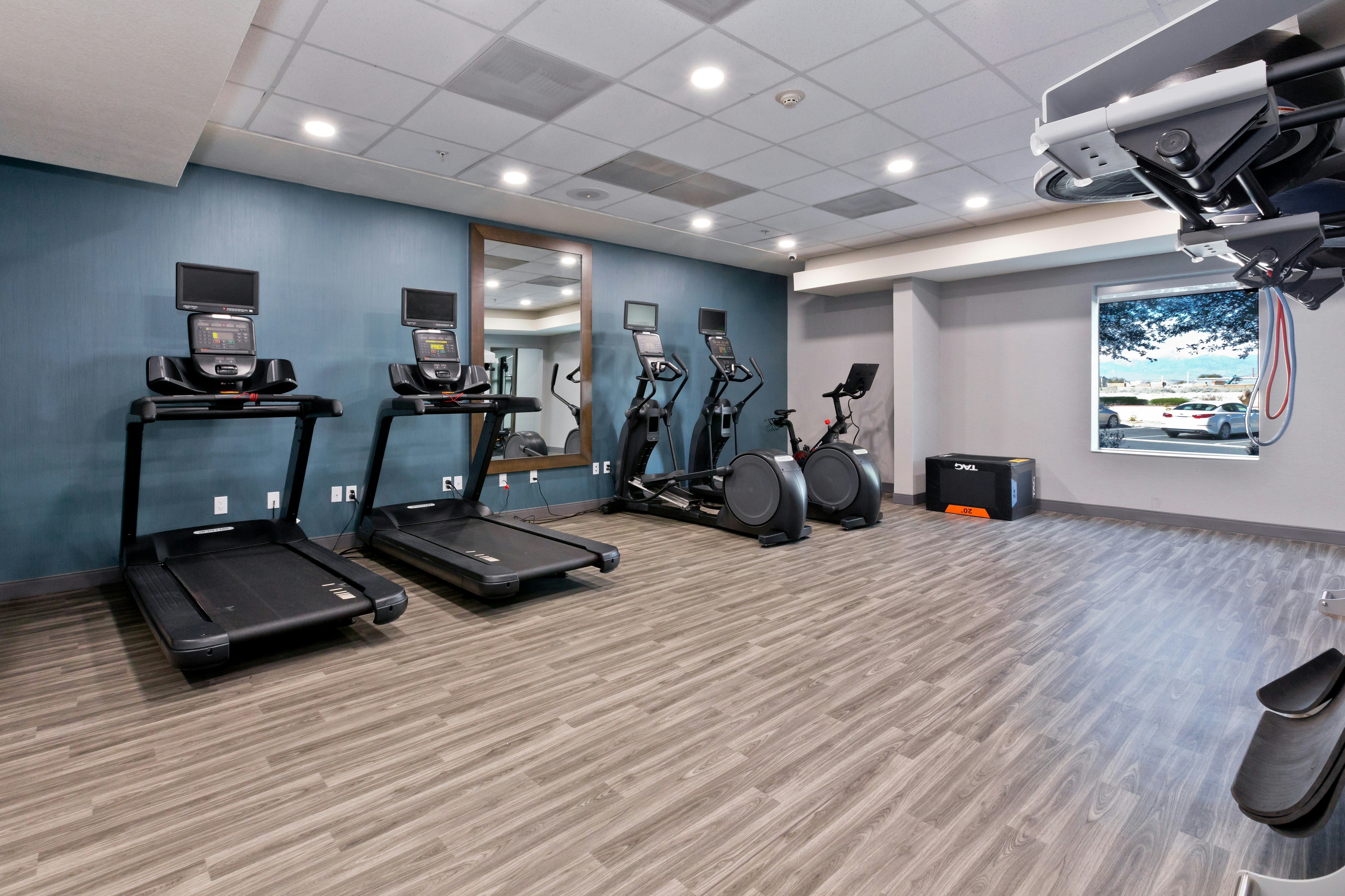 Hampton Inn & Suites Palm Desert 25/64