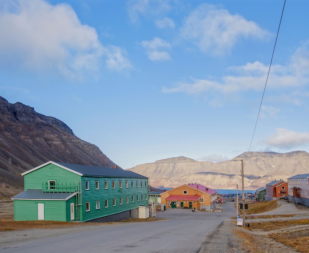 Coal Miners Cabins 46/50