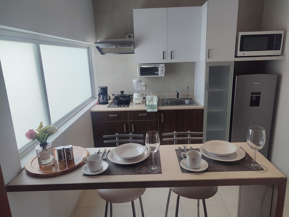 Lombardo Suites 40/50