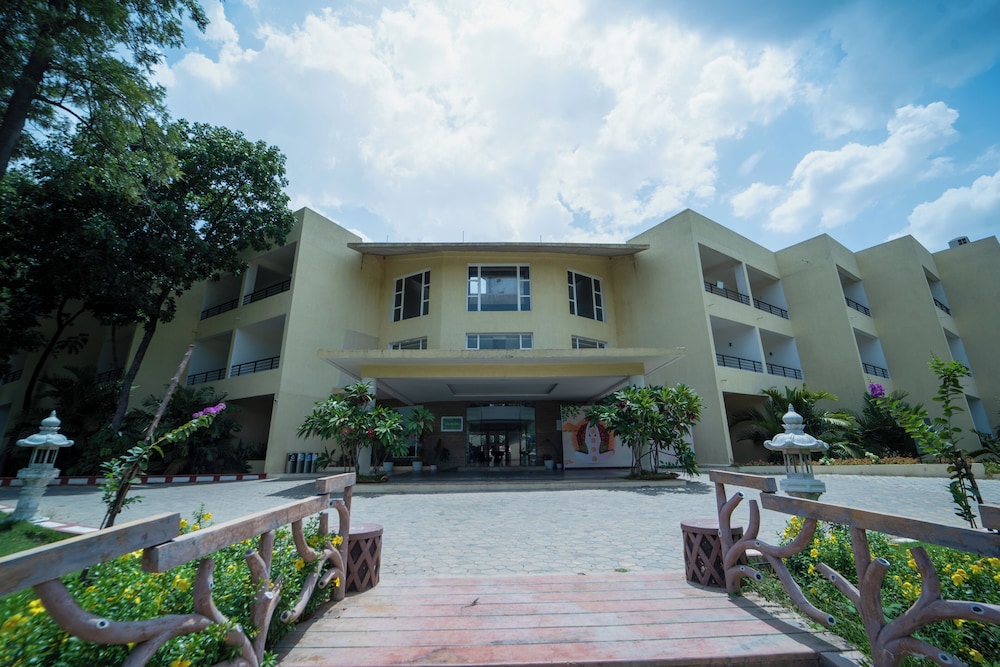 Pragati Resorts 6/47