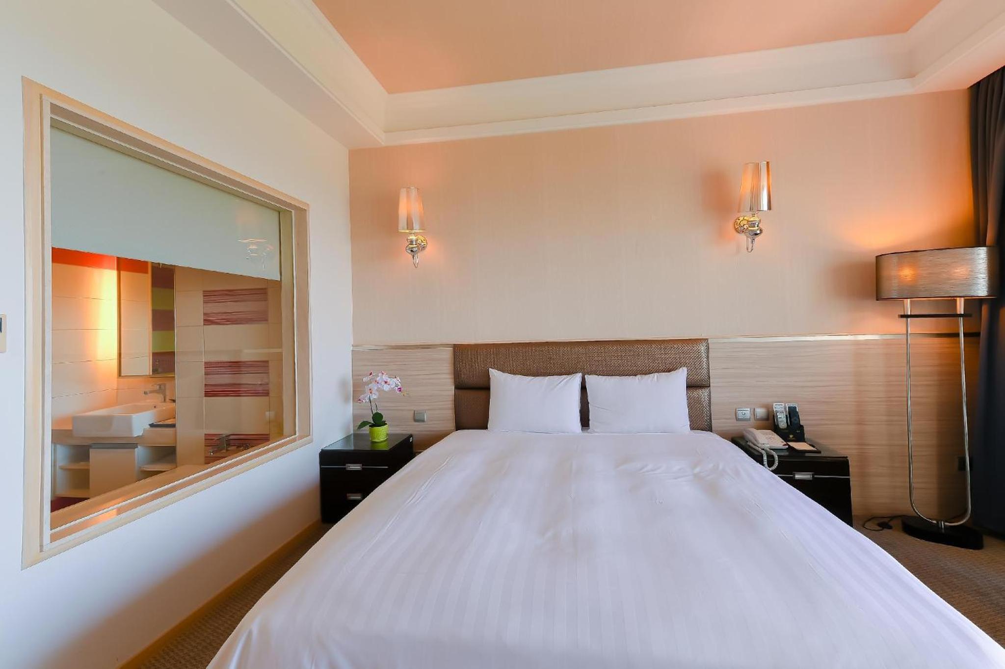Standard, Double Bed