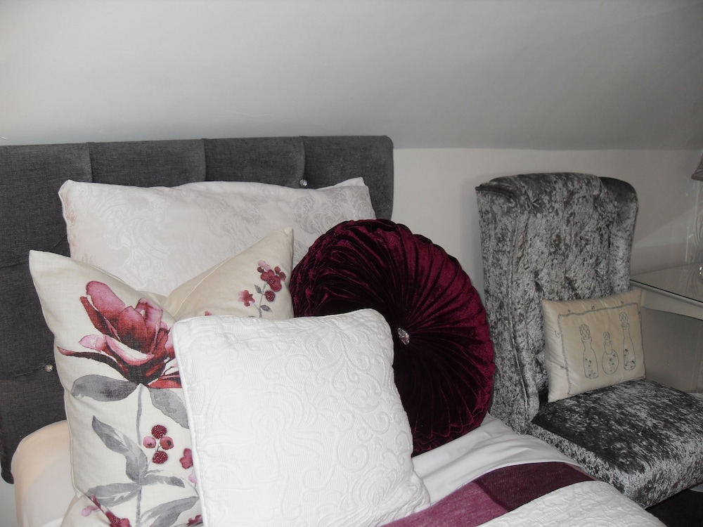 Jessop House 15/40