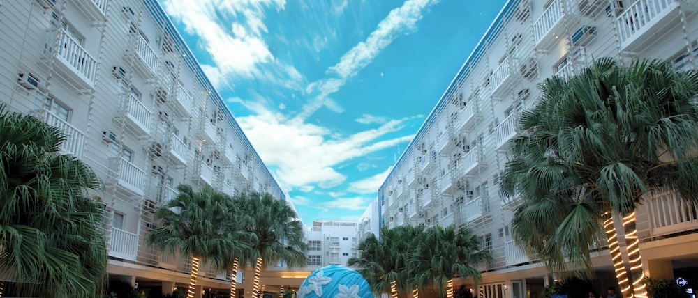Azalea Hotels & Residences Boracay 41/46