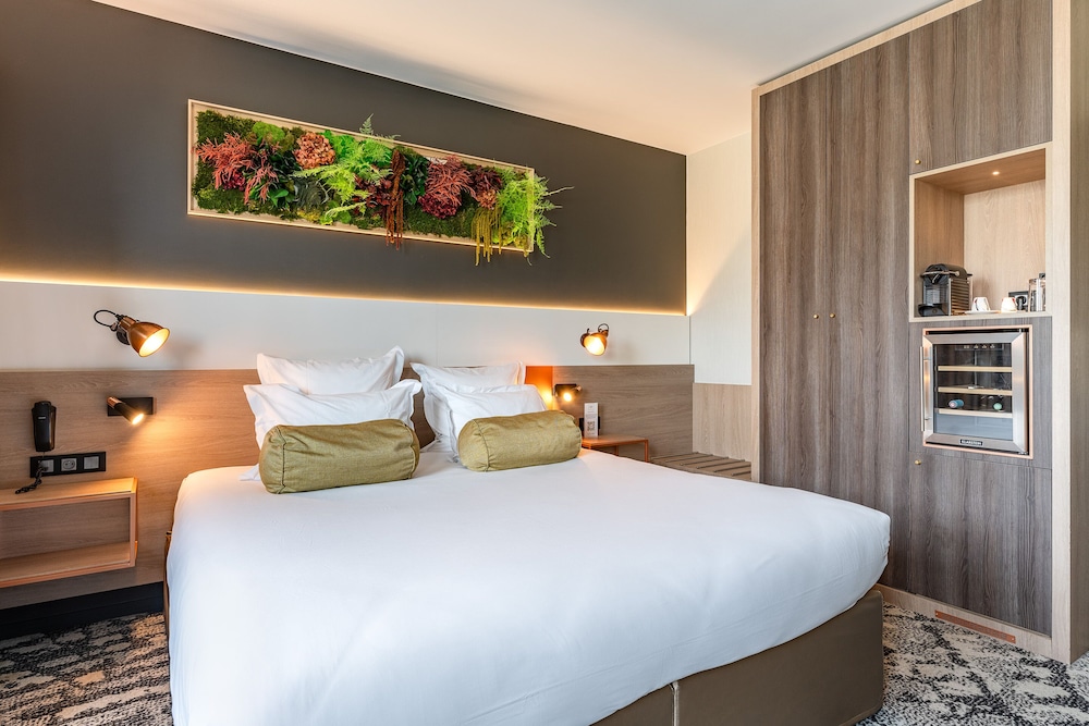 Hotel B55 12/45