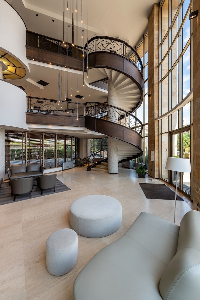 Hotel Vega 52/68
