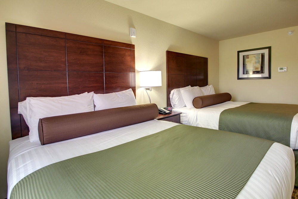 Cobblestone Inn Suites Eaton Co 29/72