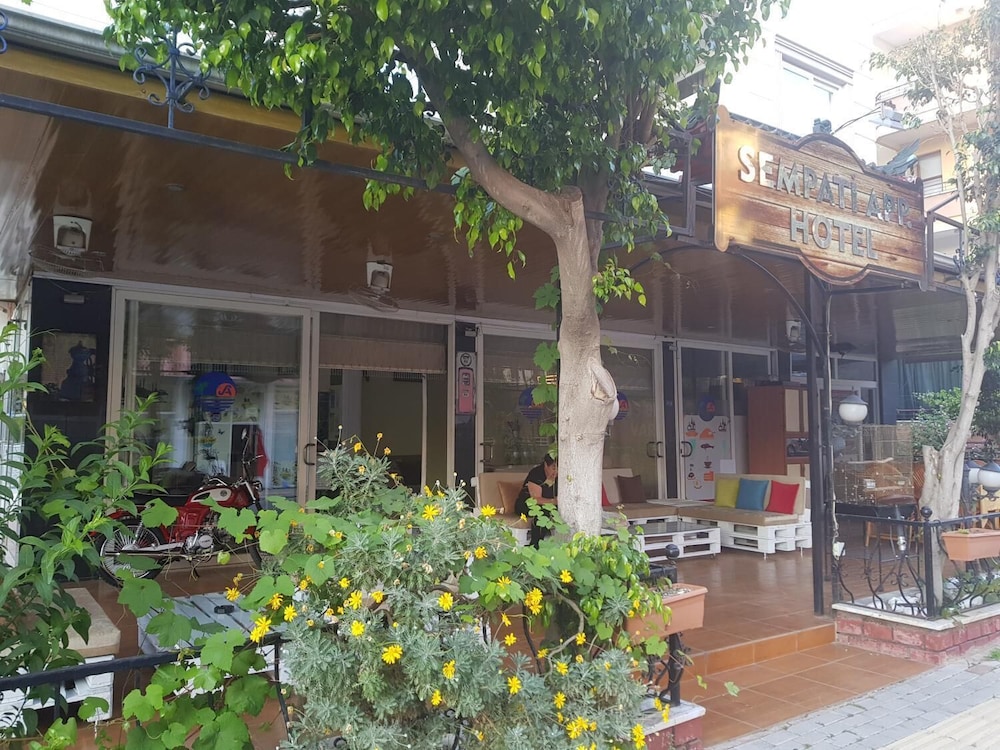 Sempati Apart Hotel 5/48