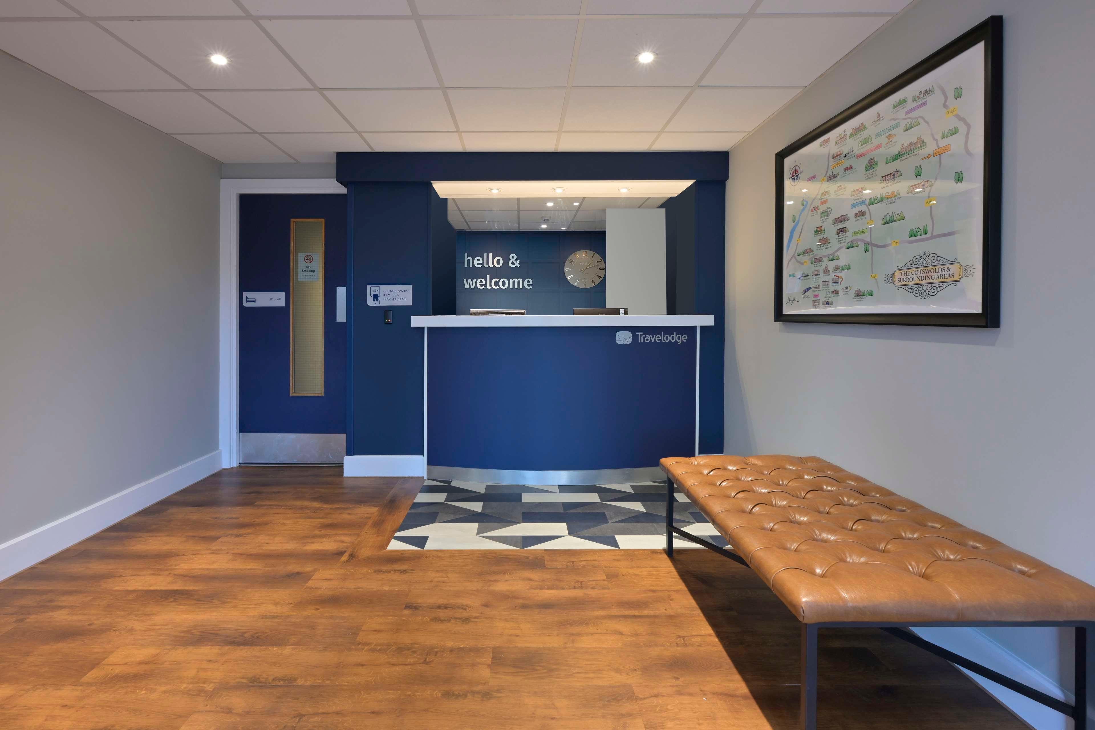 Travelodge Stonehouse 24/29