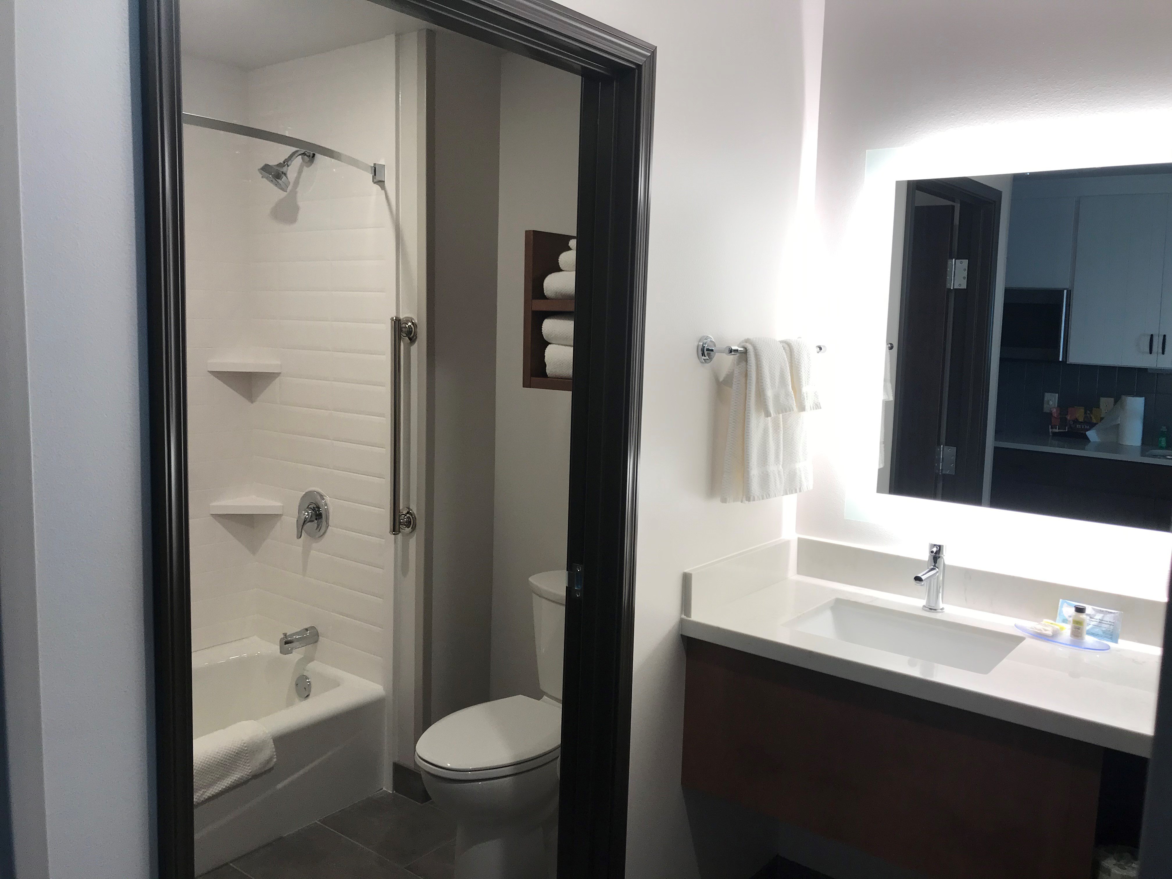 جناح استوديو بسرير كينج، Staybridge Suites Sioux Falls Southwest 4/4