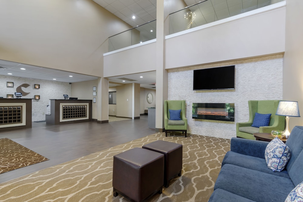 Comfort Suites Columbus State University Area 13/28