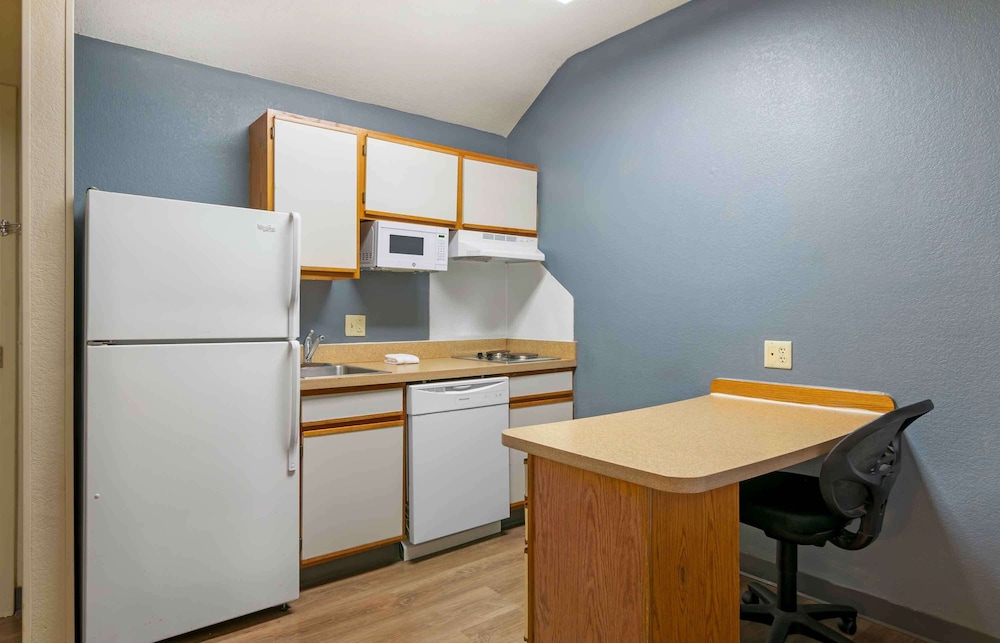 Extended Stay America Kansas City Airport Tiffany Springs 44/53