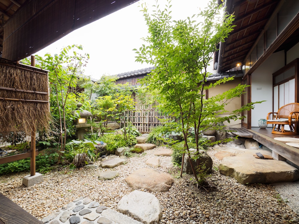 Inase Otsu Machiya Bed & Breakfast 57/68