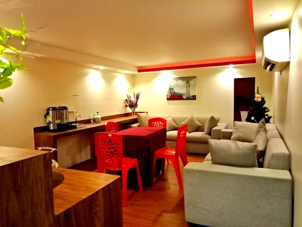 Eazy Hotel at Ampang 45/55