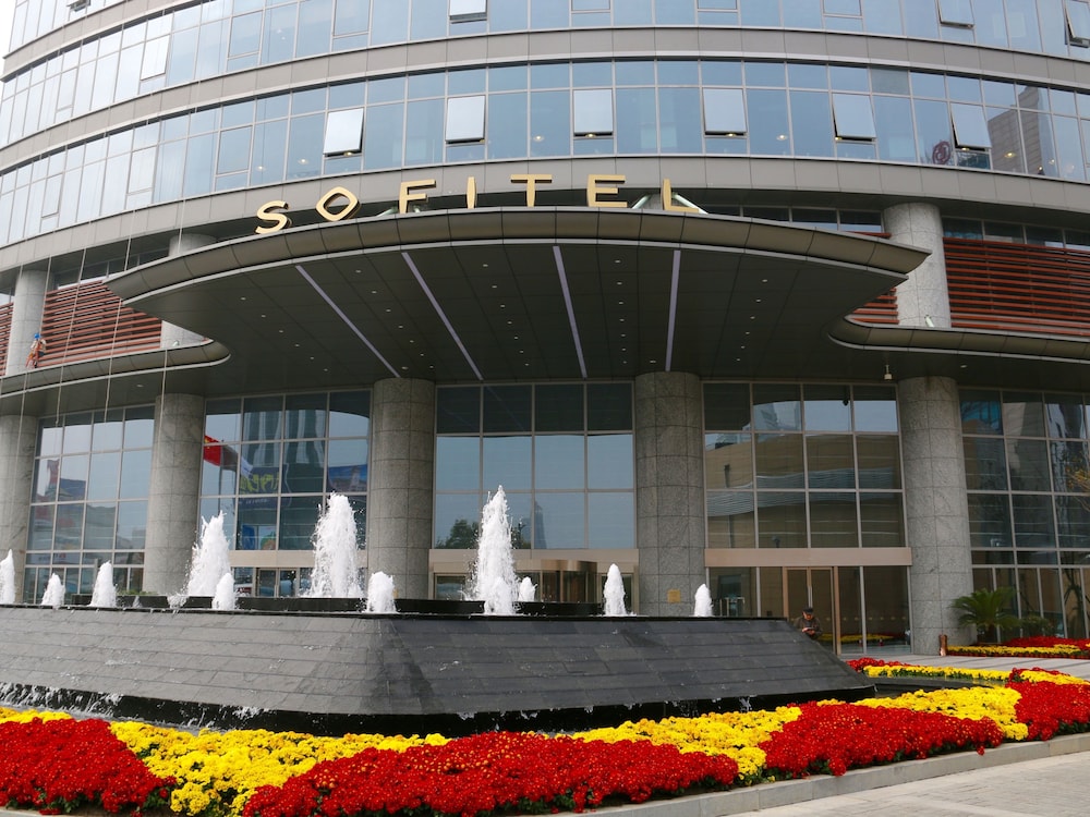 Sofitel Lianyungang Suning 4/71