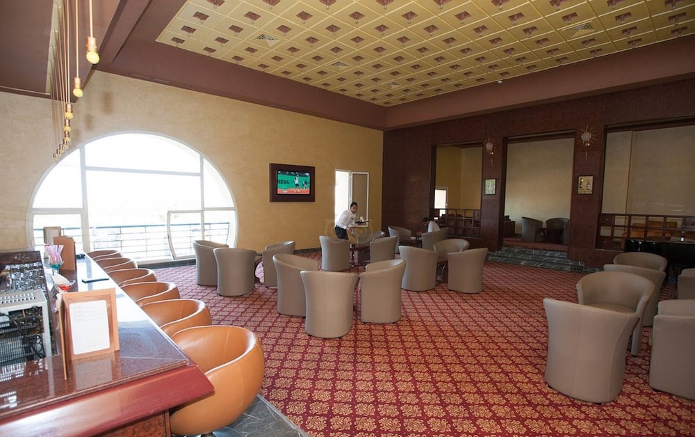Nour Palace 27/46