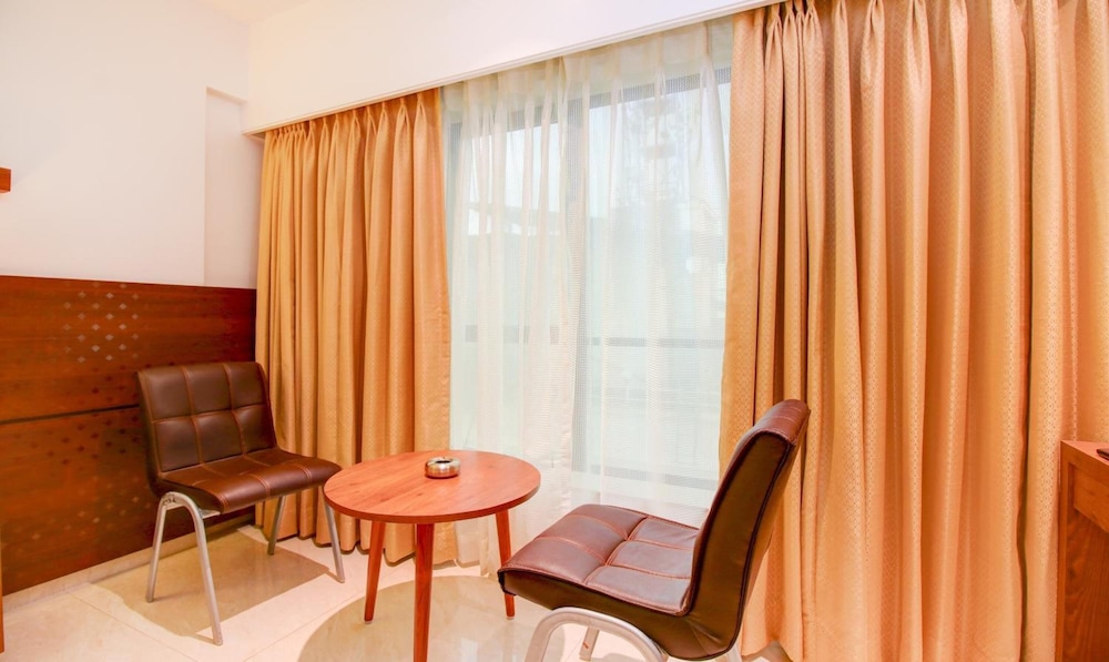 Hotel Srikrishna Paradise 28/46
