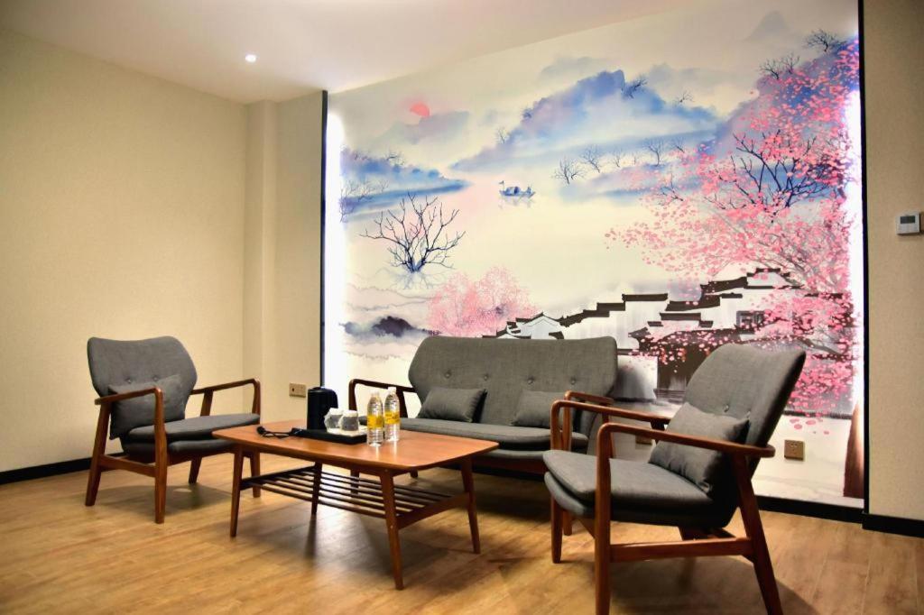 Jinjiang Inn Suzhou Sanxiang Rd 40/46