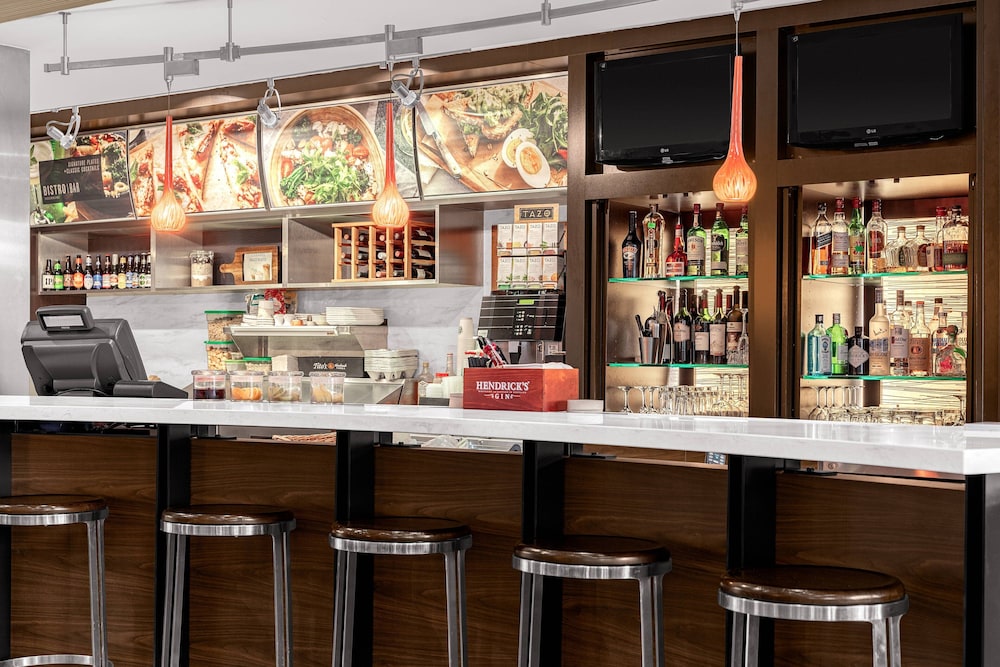 Courtyard by Marriott Wilmington / Wrightsville Beach 45/57