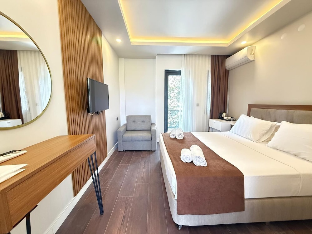 Perlo Hotel Kemer 4/20