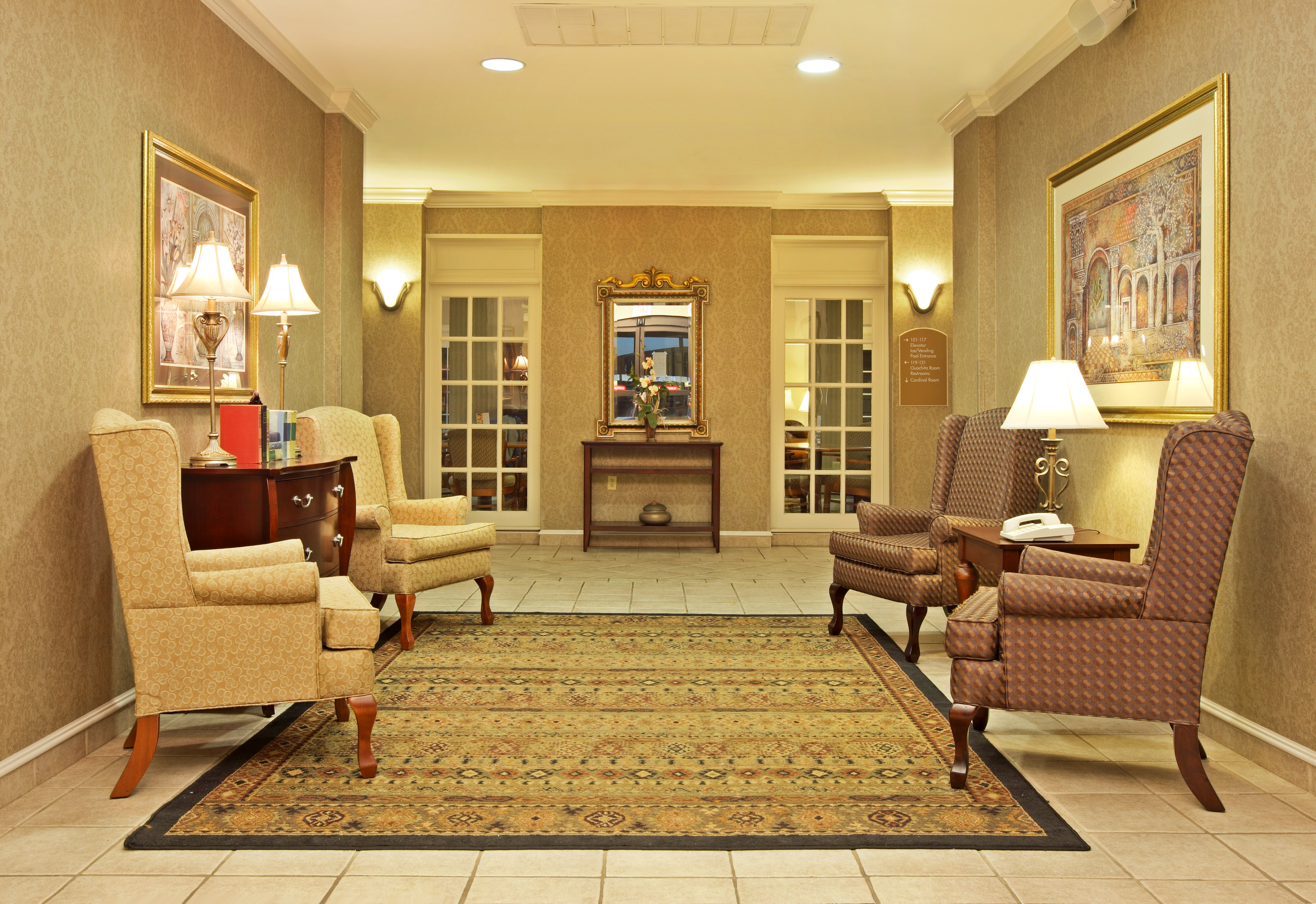 Holiday Inn Express Hotel And Suites Camden Ar 14/20