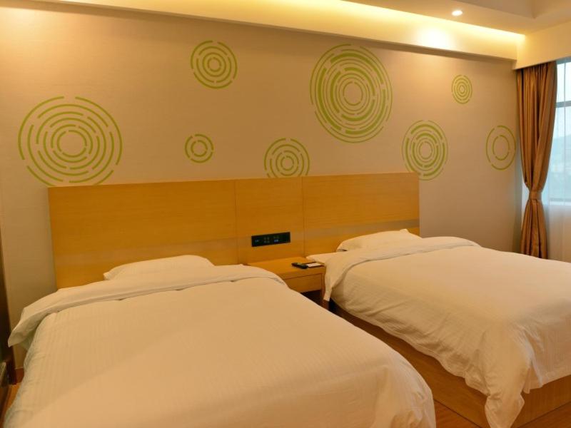GreenTree Inn Luoyang Ruyang County Dujuan Avenue Hotel 6/18