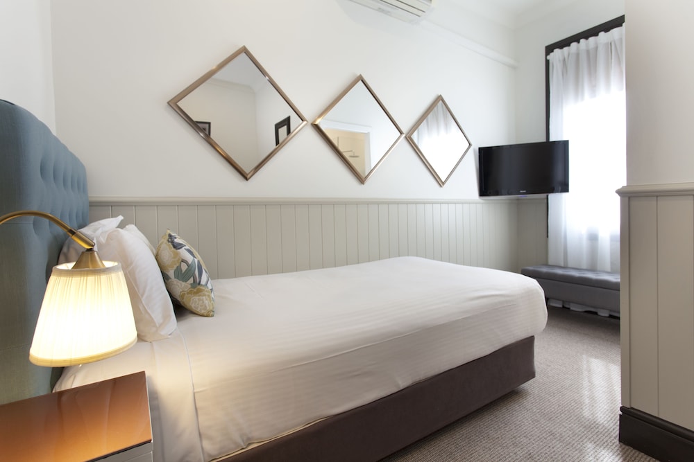 CREMORNE POINT MANOR 24/73