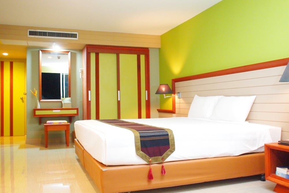SUPERIOR, DOUBLE BED