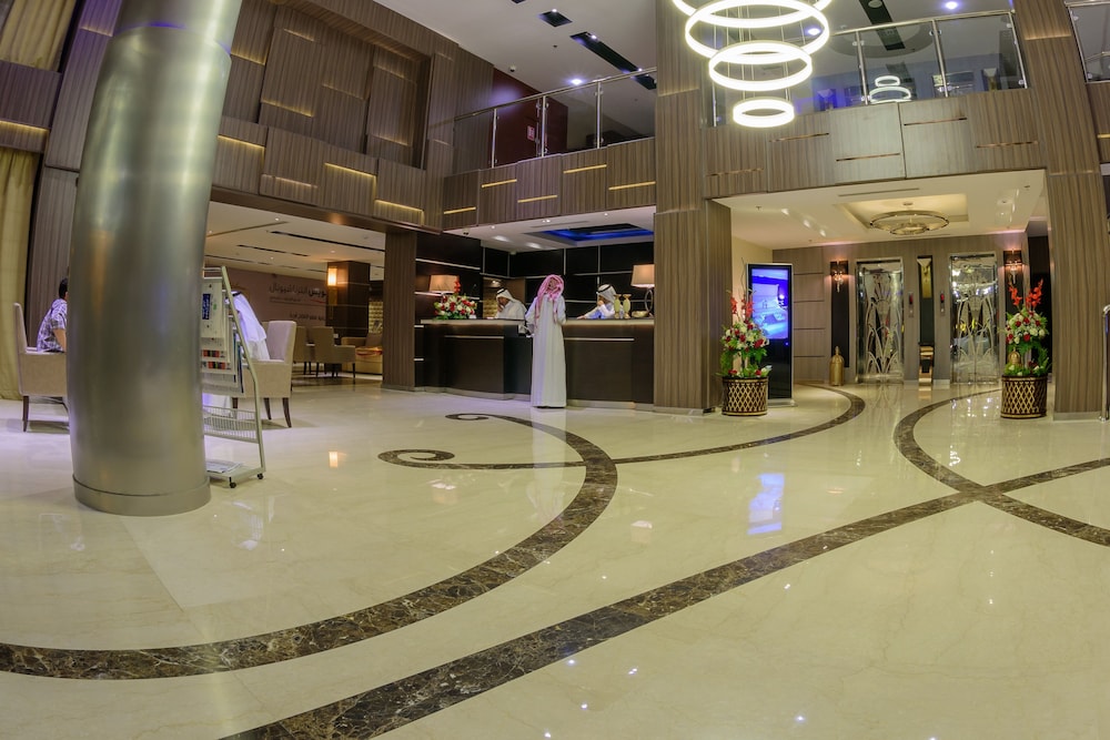 Lobby at National Park Hotel, BALJURASHI
