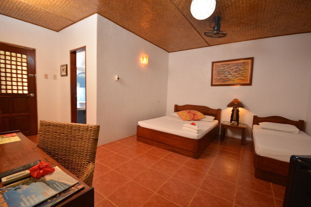 Hibiscus Garden Resort 38/64